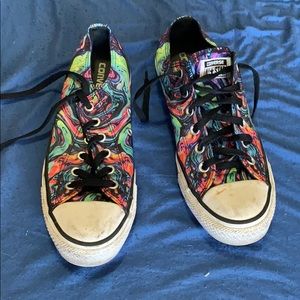 Low top trippy converse